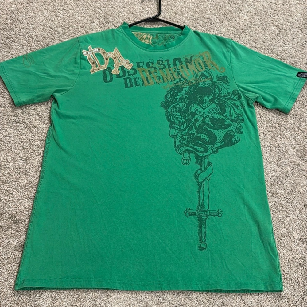 28. Green Graphic Men's T-Shirt (m)